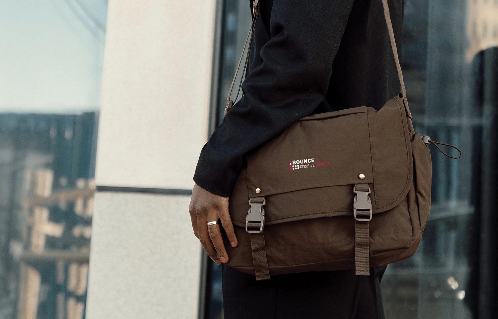 order your Custom branded laptop messenger bags from bounce creative designs.
